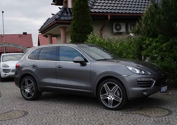 Porsche Cayenne cena 67700 przebieg: 221900, rok produkcji 2011 z Kałuszyn małe 742